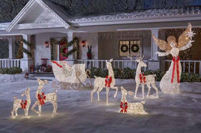 Unique christmas outdoor decor